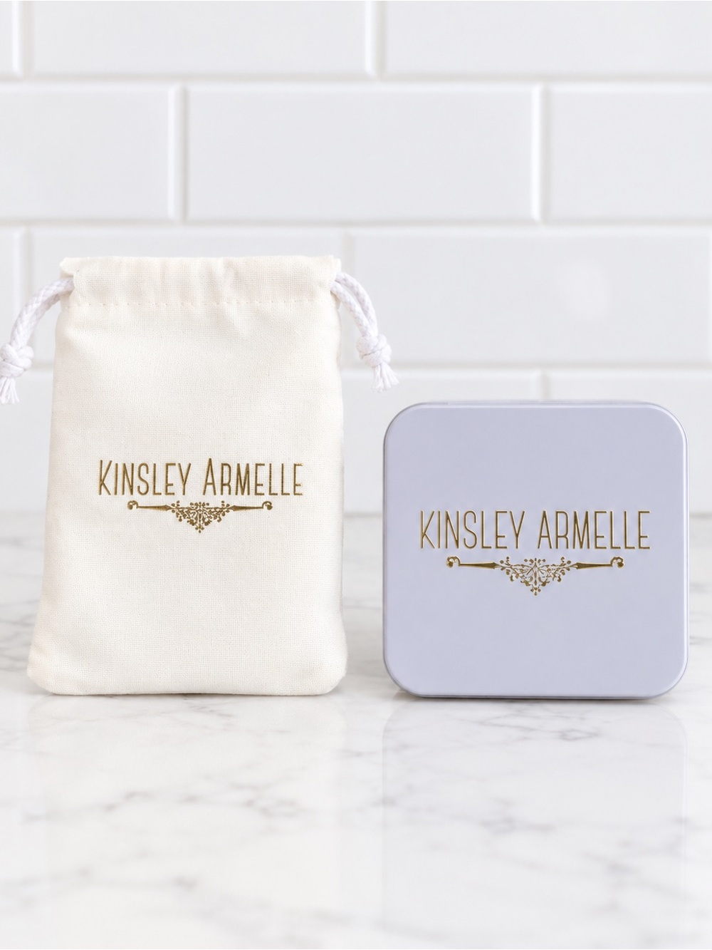 Kinsley Armelle Tin & Pouch